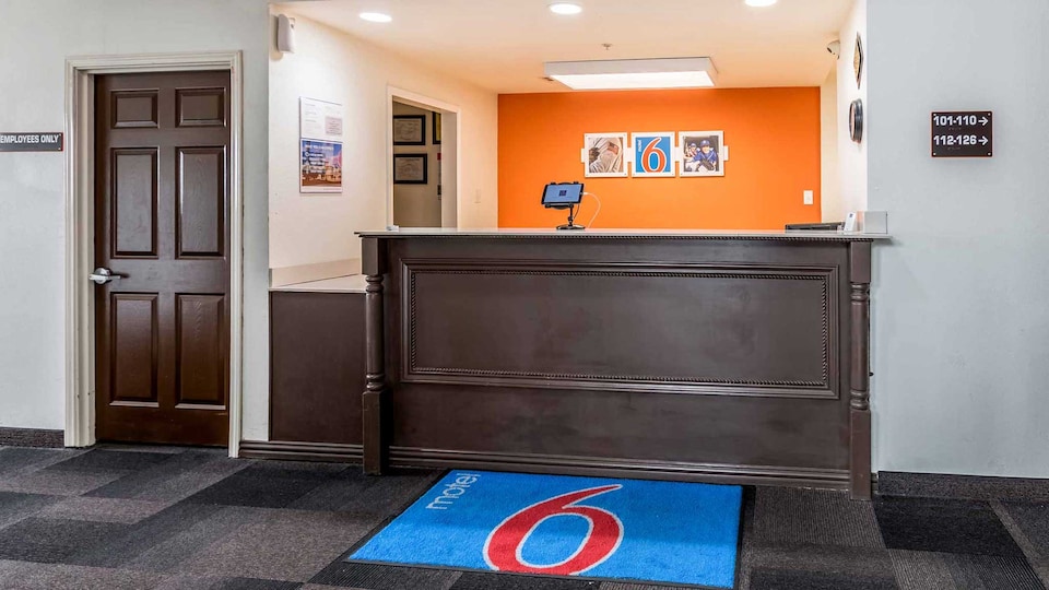 Motel 6 North Richland Hills, TX - NE Fort Worth, NORTH RICHLAND HILLS, NORTH RICHLAND HILLS