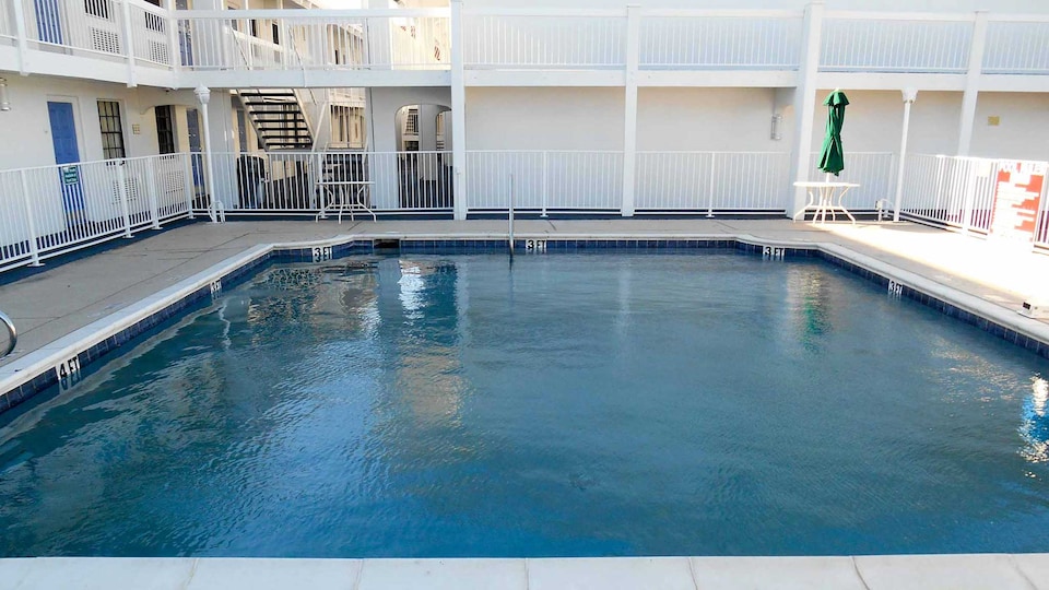 Motel 6 Garland, TX - Northeast Dallas, GARLAND, GARLAND