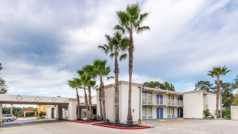 Motel 6 Cleveland, TX, Cleveland_24ac5e6d, Cleveland
