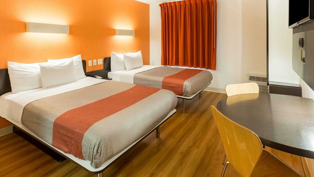 2 Full Beds | Non-smoking