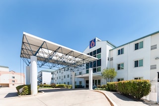 Motel 6 Irving, TX - DFW Airport North
