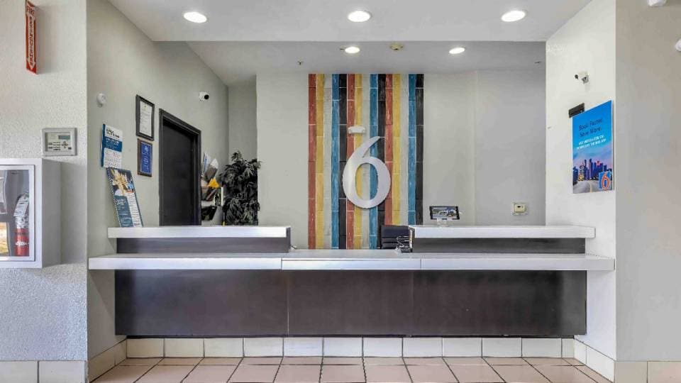 Motel 6 Cedar Park, TX, CEDAR PARK, CEDAR PARK
