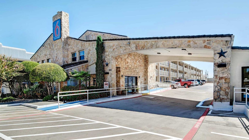 Motel 6 Dallas, TX - Forest Lane, Dallas North Fort Worth, Dallas