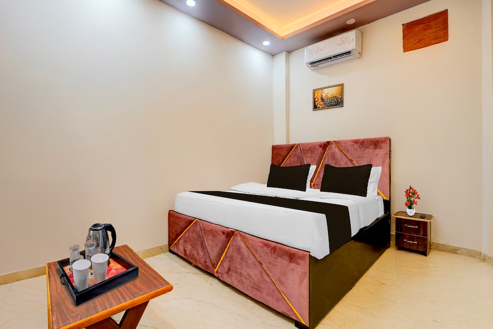 Hotel O Fort View, Lashkar, Gwalior