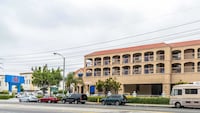 Motel 6 Gardena, CA - South
