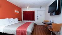 Motel 6 Bremerton, WA