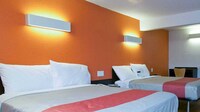 Motel 6 Bremerton, WA