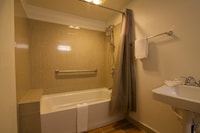 Motel 6 Bremerton, WA