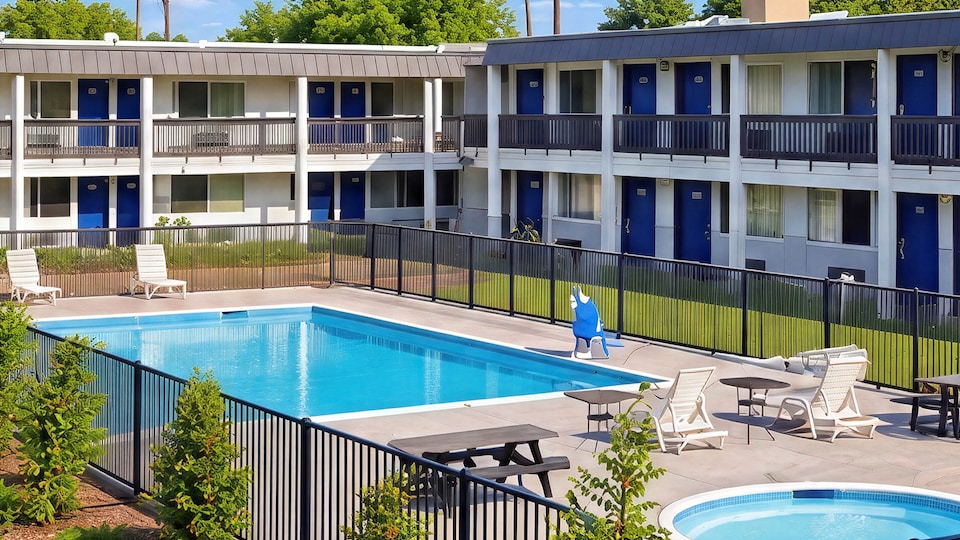 Motel 6 Claremont, CA, Claremont, Claremont