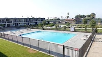 Motel 6 Claremont, CA