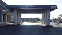 Motel 6 Claremont, CA
