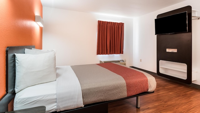 1 Full Bed | Mobility Access Tub, Nsmk