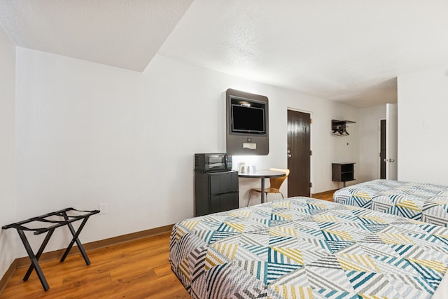 2 Queen Beds | Micfridge