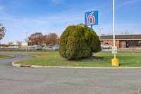 Motel 6 Piscataway, NJ