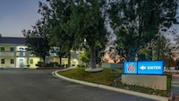 Motel 6 Thousand Oaks, CA