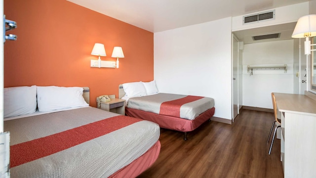 2 FULL BEDS | ACCESSIBLE, NON-SMOKING