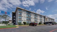 Motel 6 Fort Worth, TX - Downtown East