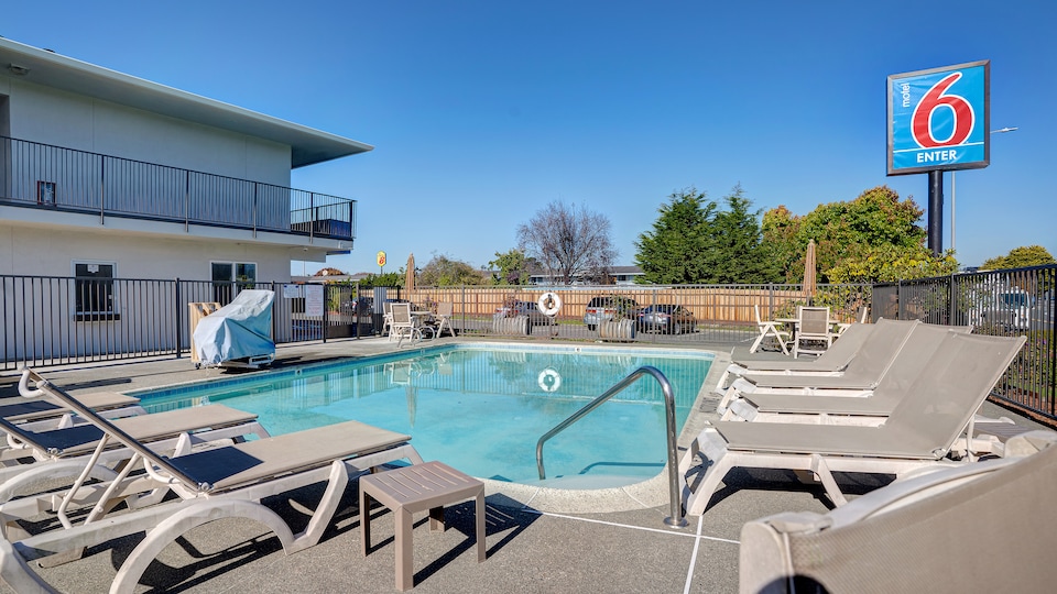 Motel 6 Arcata, CA – Cal Poly Humboldt, Arcata, Arcata