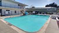 Motel 6 Arcata, CA – Cal Poly Humboldt