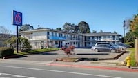 Motel 6 Arcata, CA – Cal Poly Humboldt