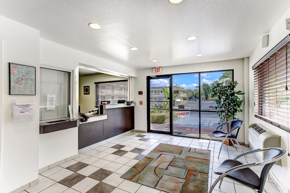 Studio 6 Extended Stay - Kissimmee, FL - Orlando, C34746-1, Kissimmee