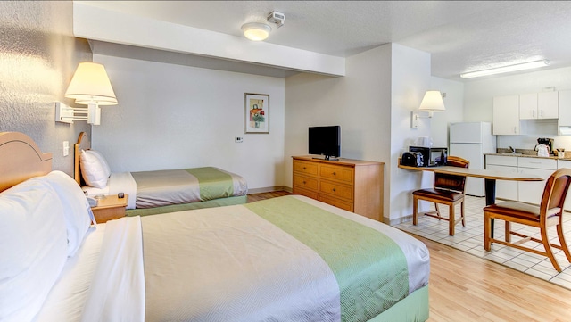 2 Full Beds | Non-Smoking