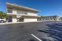 Studio 6 Kissimmee, FL - Orlando