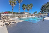 Studio 6 Extended Stay - Kissimmee, FL - Orlando