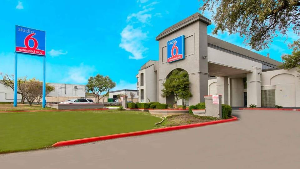 Studio 6 San Antonio, TX - Airport, C78216, San-Antonio