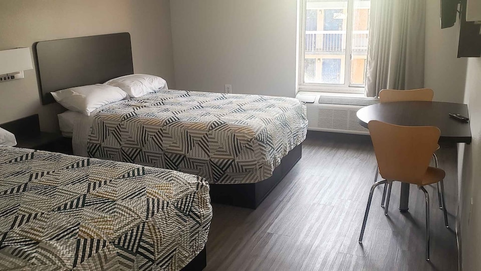 Motel 6 Mobile, AL – Airport Blvd, C36608, Mobile AL