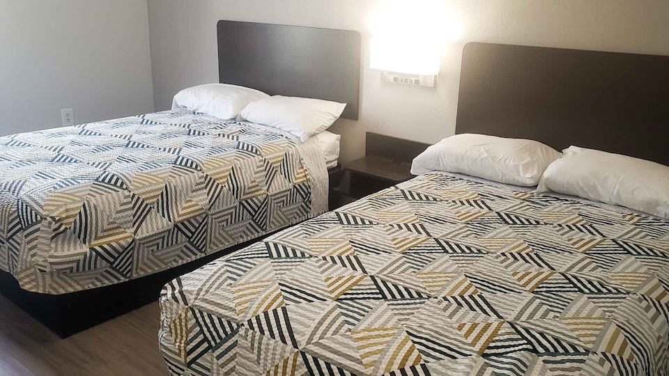 Motel 6 Mobile, AL – Airport Blvd, C36608, Mobile AL