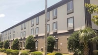 Motel 6 Mobile, AL – Airport Blvd