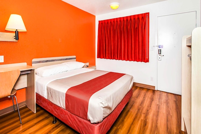 1 Full Bed | ADA/Tub