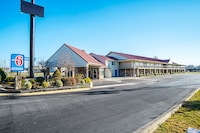 Motel 6 Manchester, TN