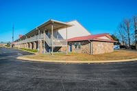 Motel 6 Manchester, TN