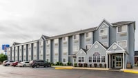 Motel 6 Indianapolis, IN
