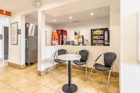 Motel 6 Indianapolis, IN