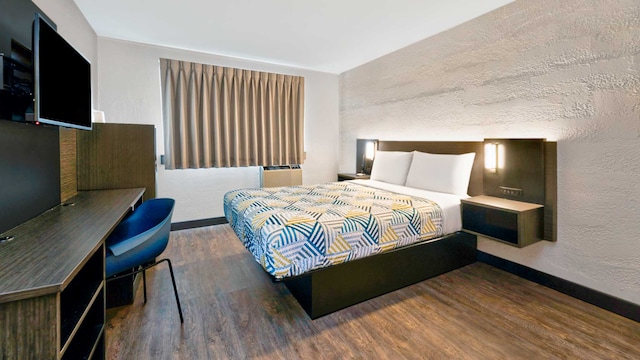 1 Full Bed | Non-Smoking, Micfridge