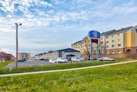 Motel 6 Cedar Rapids, IA - Airport