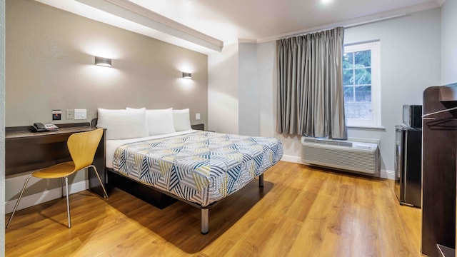 1 Queen Bed | Mob Acc RI Shwr Nsmk Micfridg