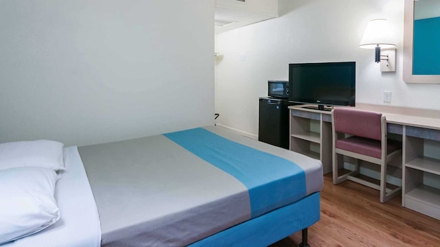 1 Queen Bed | Non-Smoking, Micfridge