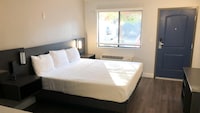 Studio 6 Sacramento, CA – Natomas & SMF Airport