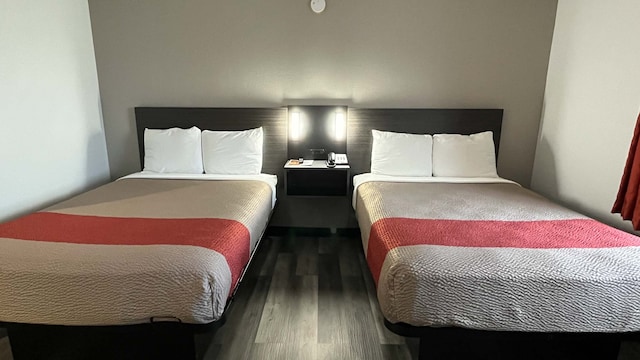 2 FULL BEDS | NON-SMOKING