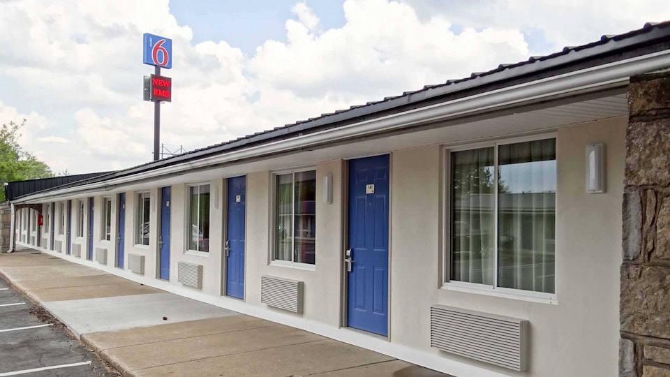 Motel 6 Erie, PA, Erie, Erie