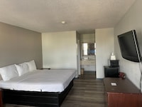 Motel 6 Marianna, FL