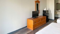Motel 6 Marianna, FL
