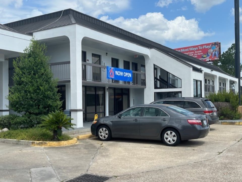 Motel 6 Baton Rouge, LA - East - I-12, C70816, Baton Rouge LA