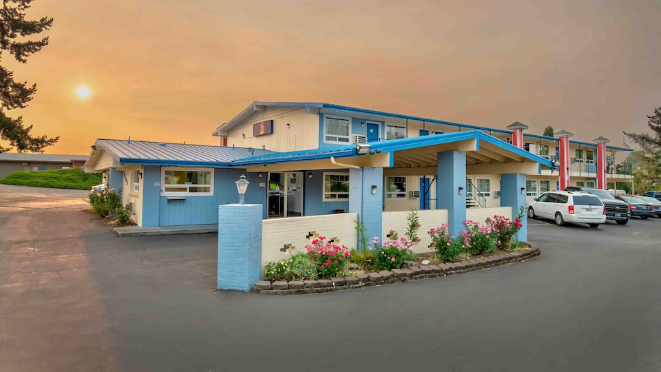 Studio 6 Suites Albany, OR, Albany, Albany