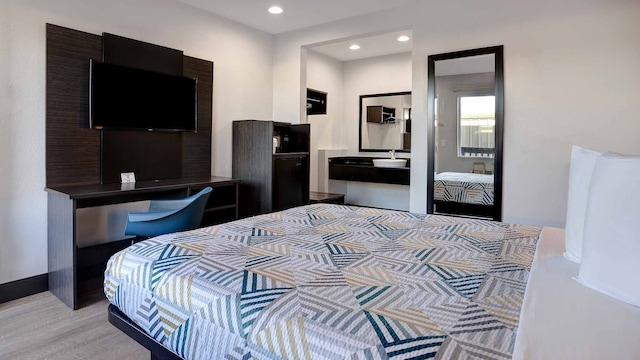 1 Queen Bed | Non-Smoking, Micfridge