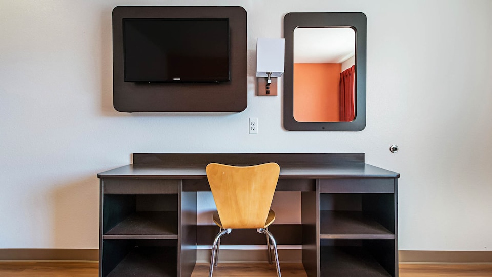 Motel 6 Corpus Christi, TX - Northwest, C78408, Corpus Christi TX